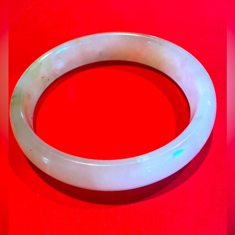 Jade Bracelet. NIB!